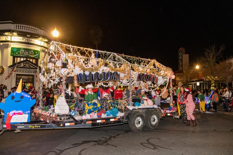 Holiday Parade 2022_17.jpg