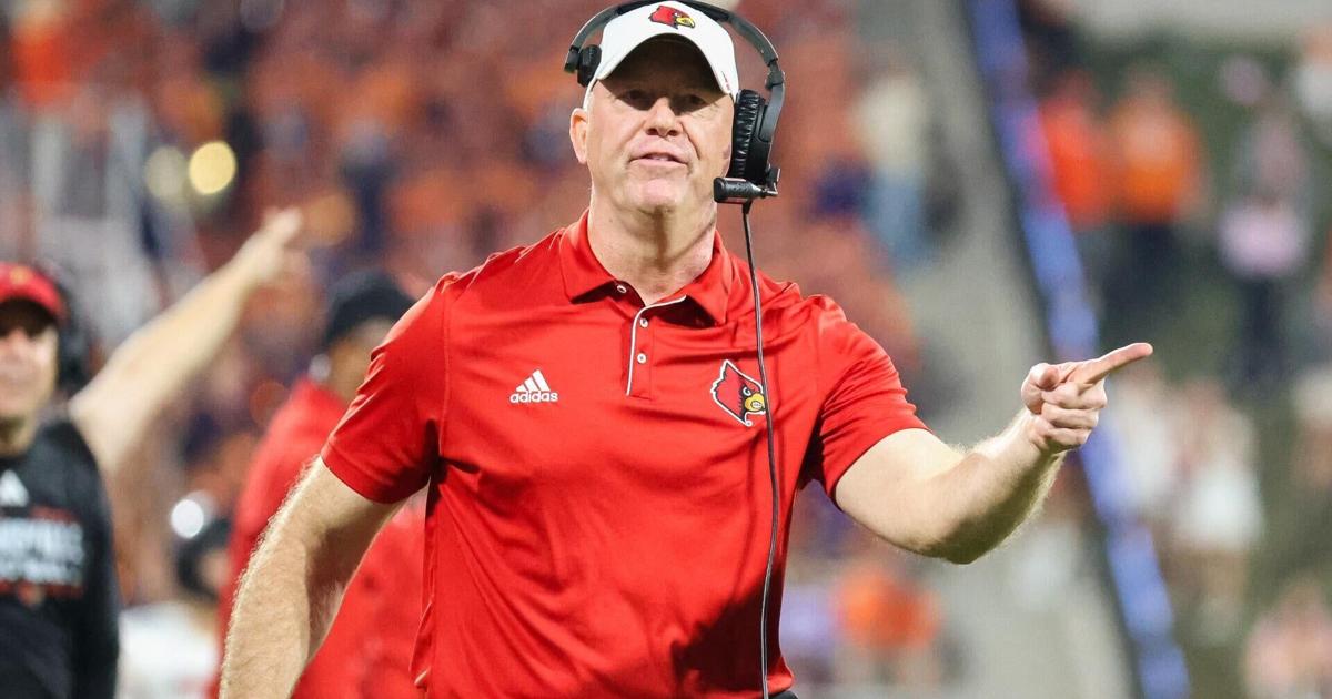 Louisville signs Jeff Brohm to contract extension: Cardinals coach ...