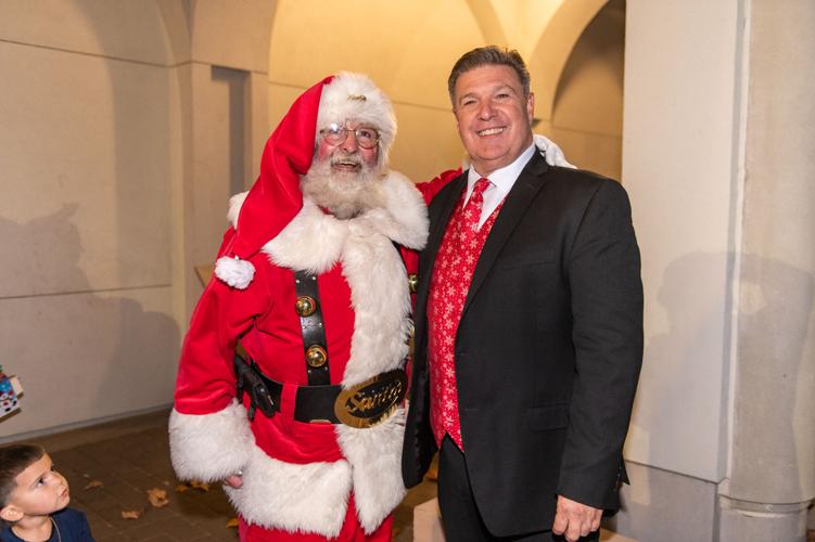 Holiday Parade 2022_21.jpg