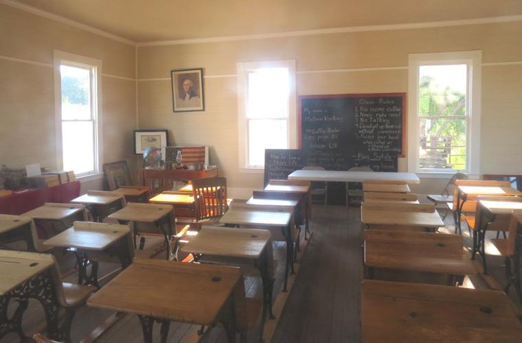Eden Plains Schoolhouse