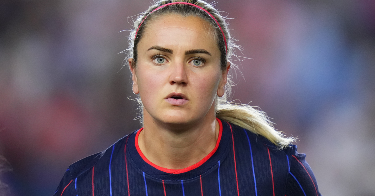 Maria Heaps USWNT captain Lindsey Heaps returns to NWSL: Midfield star signs with ...