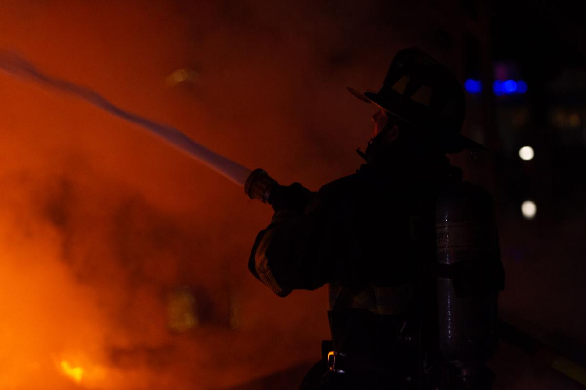 Boat fire_20210207