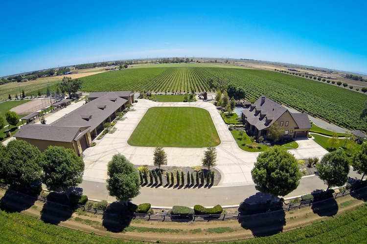 Enjoy a destination wedding close to home with Campos Family Vineyards Living thepress