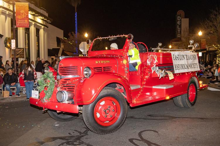 Holiday Parade 2022_37.jpg