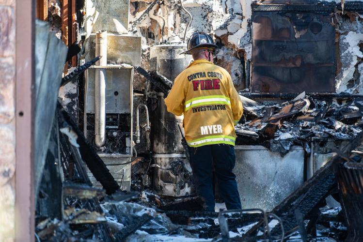 2022-08-23-Laguna-Ct-fire_17.jpg