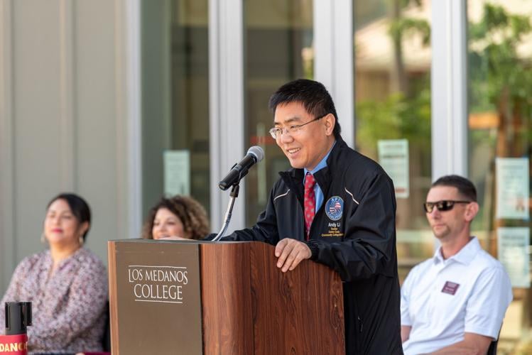 LMC-Brentwood-Ribbon-Cutting_06.jpg