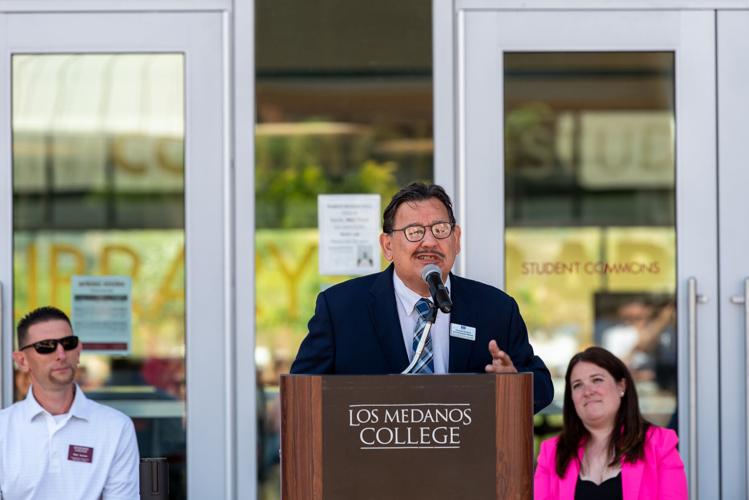 LMC-Brentwood-Ribbon-Cutting_09.jpg