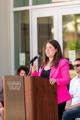 LMC-Brentwood-Ribbon-Cutting_10.jpg