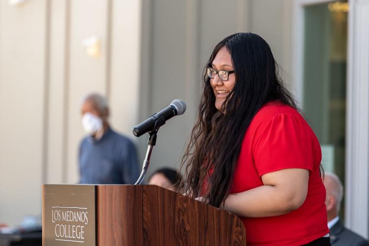 LMC-Brentwood-Ribbon-Cutting_12.jpg