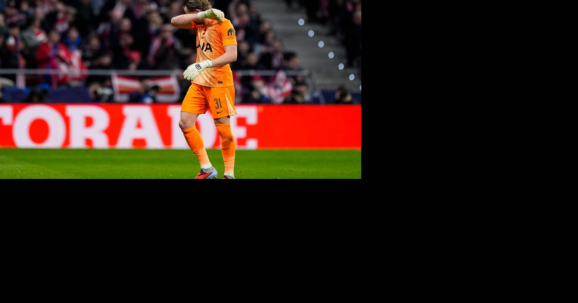 Antonin Kinsky's Champions League disaster: Three goals in 17 minutes ...