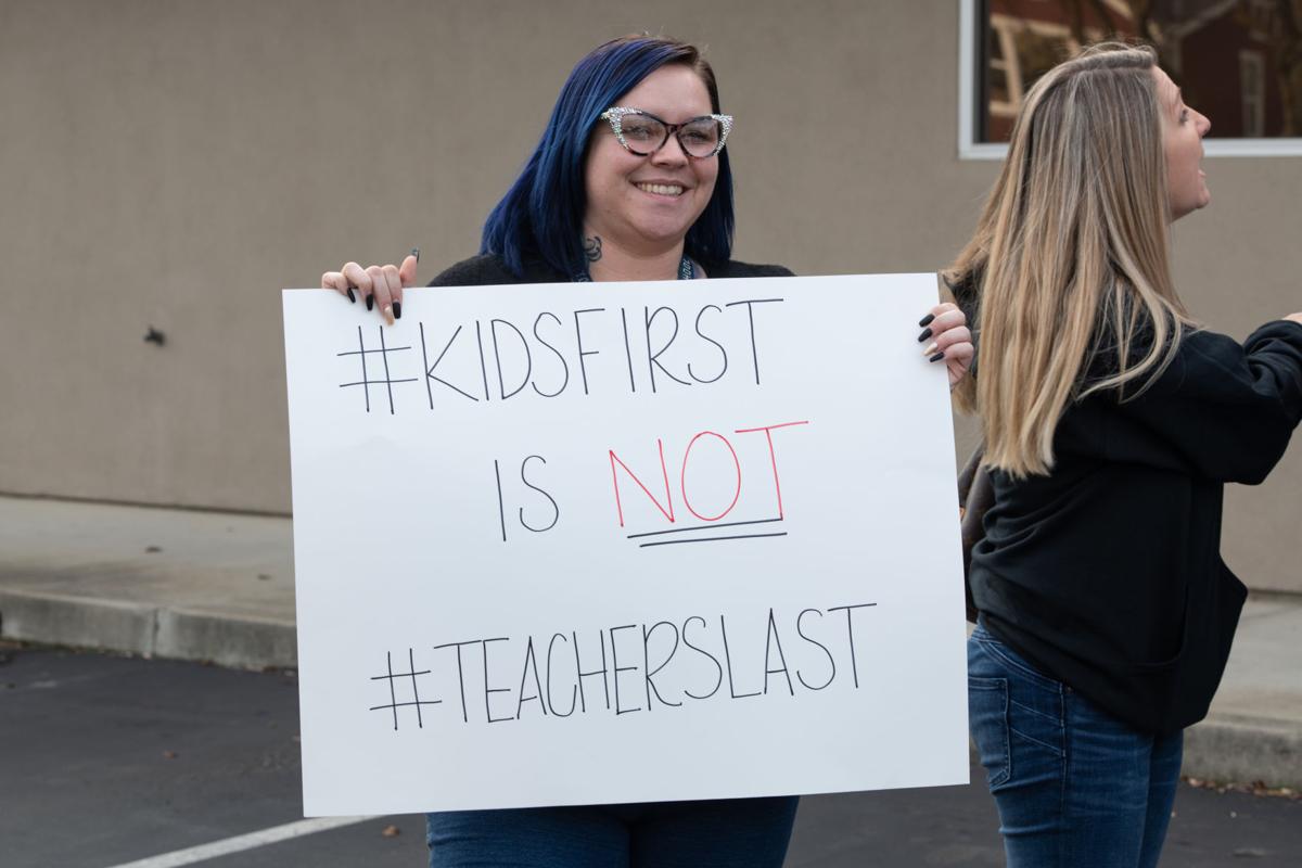Photos Brentwood Teacher S Association Rally Slideshows
