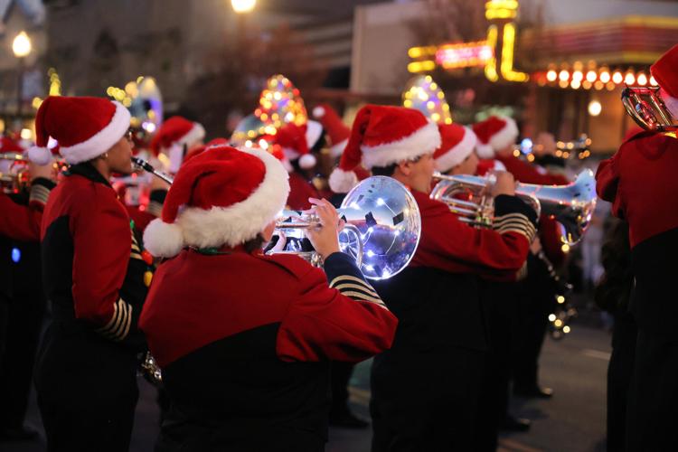Photos 2021 Brentwood Holiday Parade Slideshows Thepress Net