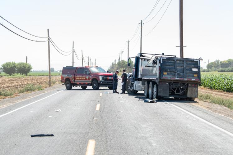 2022-07-19-Brentwood-Blvd-crash_02.jpg