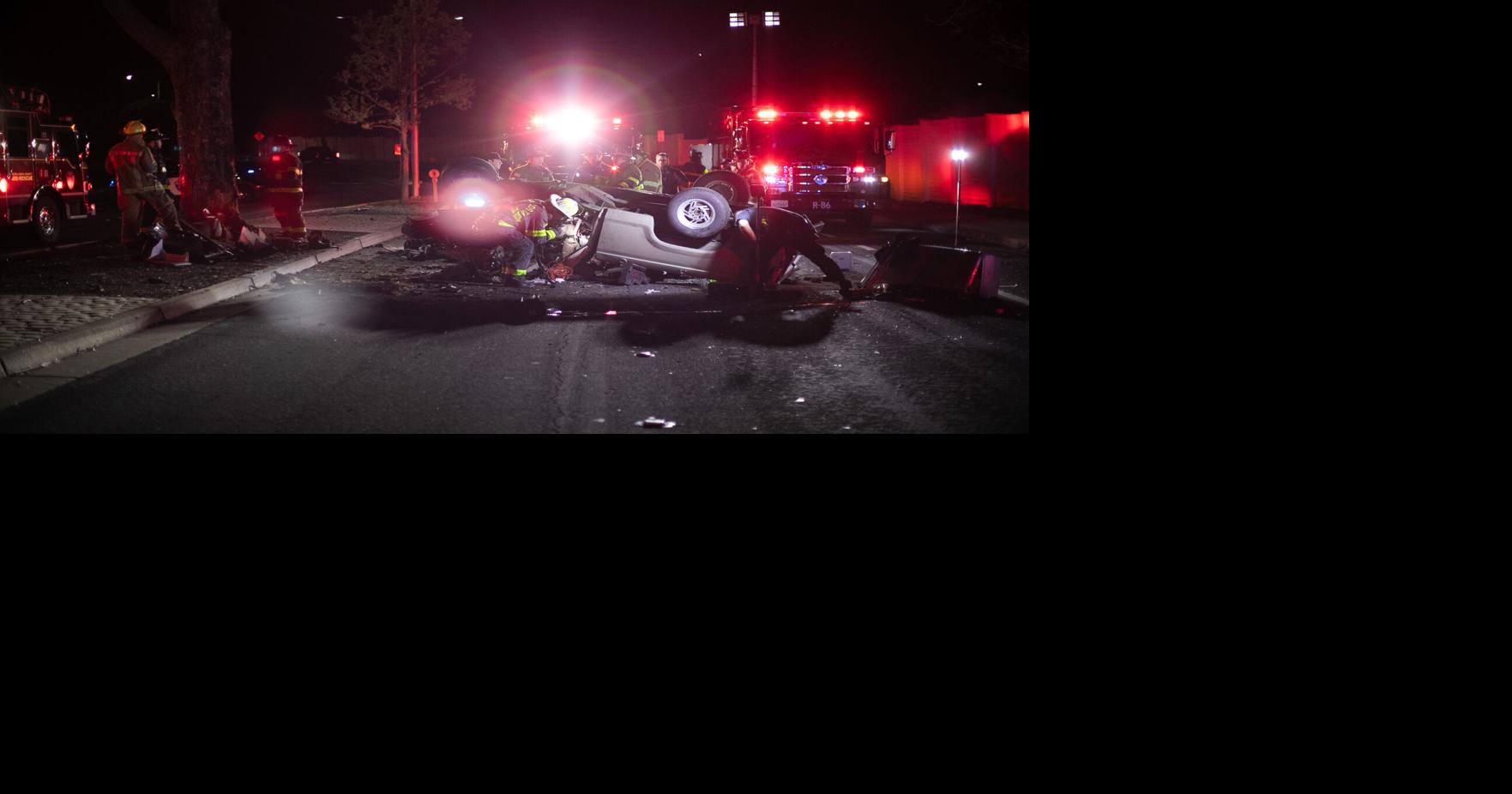 Driver hospitalized in critical condition after car crashes into tree ...
