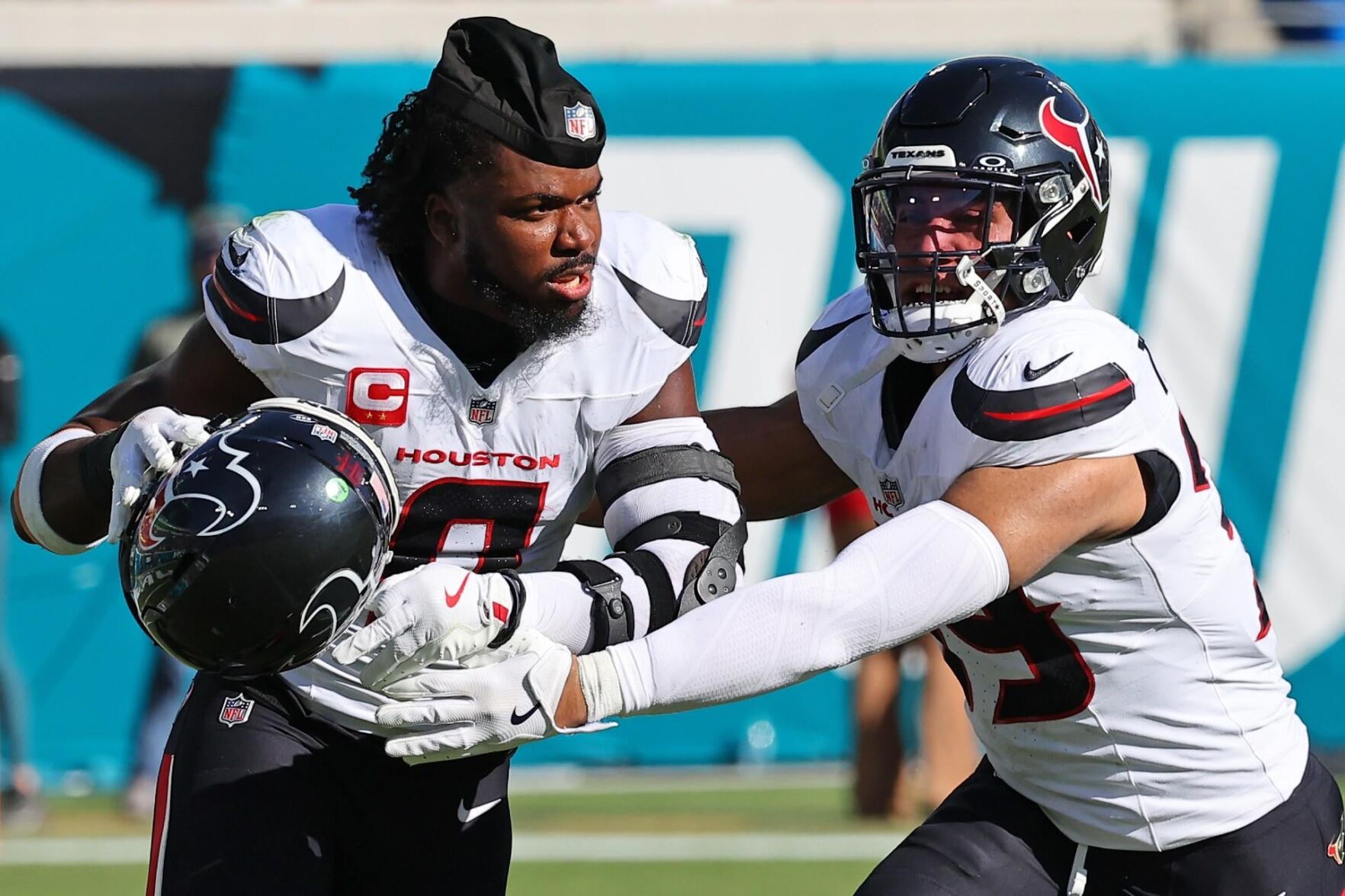 Texans' Azeez Al-Shaair Offers Apology After Illegal Hit On Jaguars ...