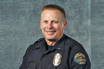 Oakley police discount top
