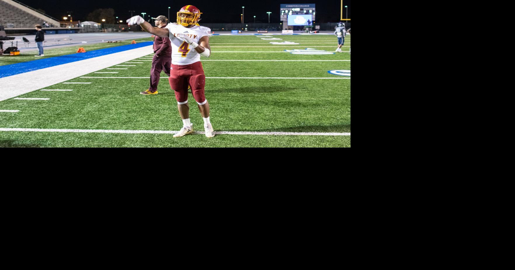 [Photos] Liberty High School football CIF State Championship pregame
