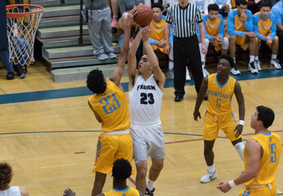 Heritage High School Boys Basketball Team Holds Off Freedom High School Sports Thepress Net