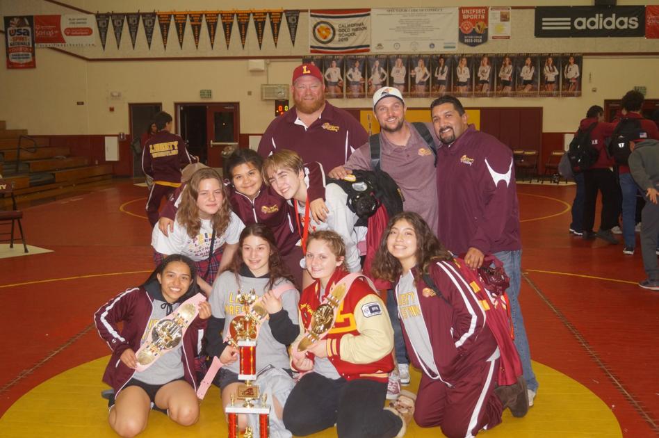 Liberty Girls Wrestling Team Finishes Second At Brittany David Invitational Sports Thepress Net