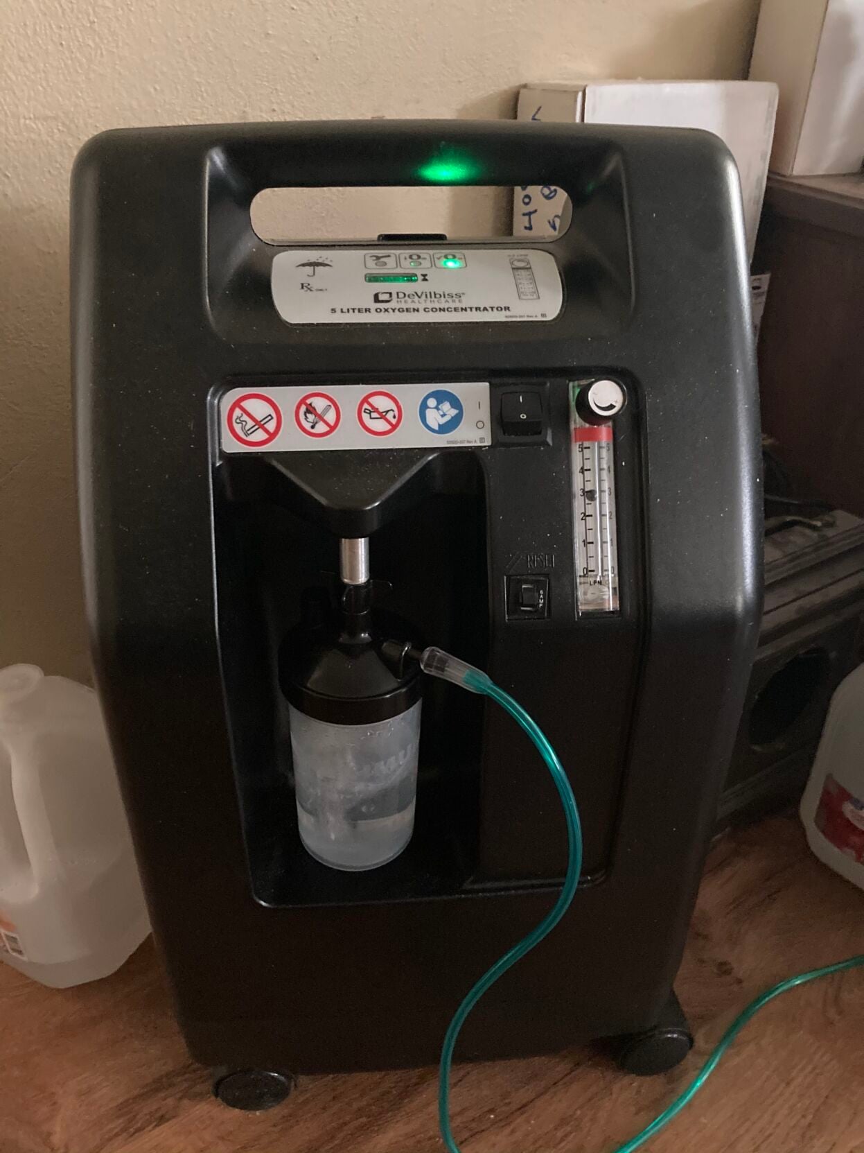 Iwanski’s oxygen machine.