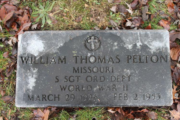 William T. Pelton's gravestone
