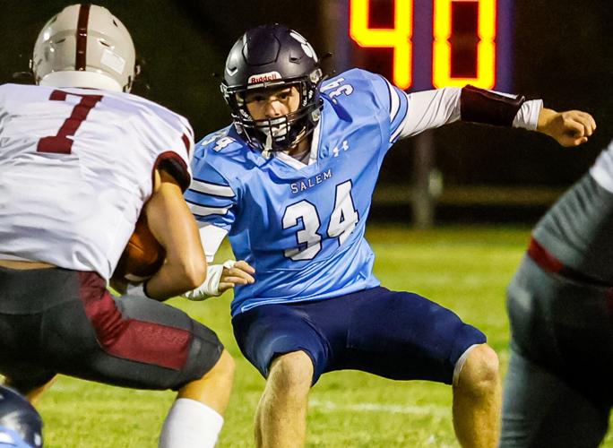 Salem junior defensive back Brody Ray