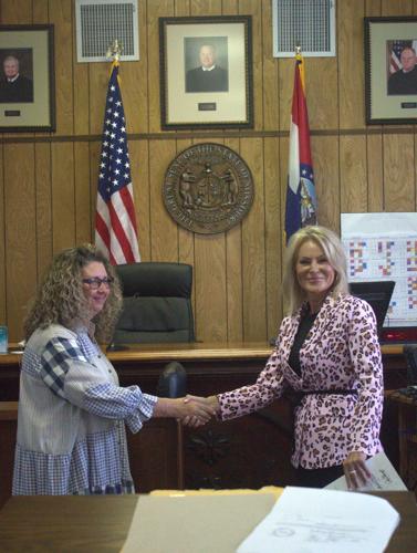 090225_sn_Assessor swear-in-2.jpg