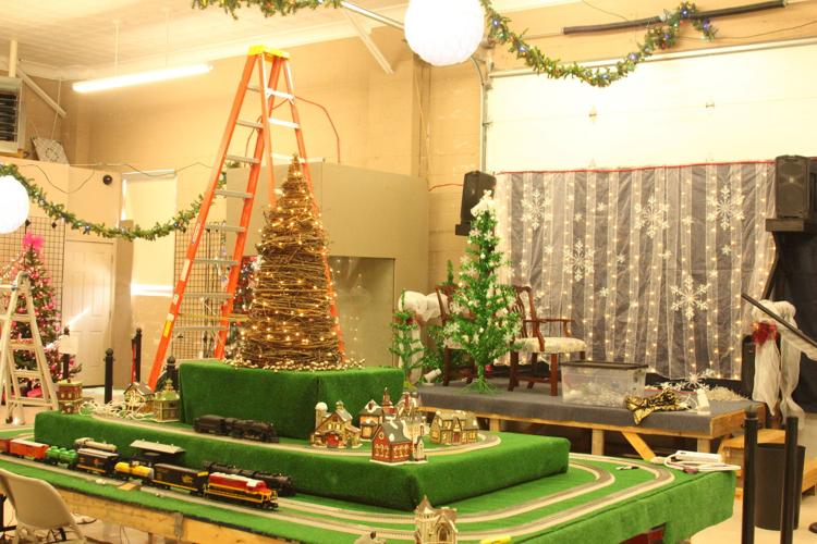 Tree and Trains 2016