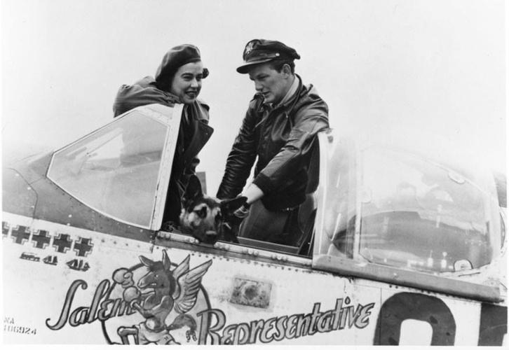 Ralph K. Hofer with Duke speaking to the St. Louis Post-Dispatch's Virginia Irwin