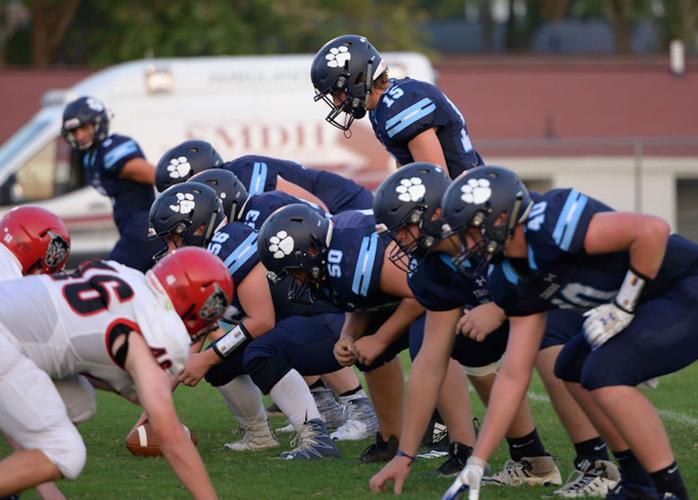 SalemFootballvsDexter2019(86of160).jpg