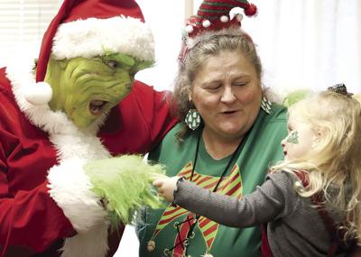 IMG_6518bryant.grinch.GraceHarborSanta.jpg
