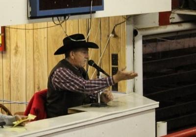 Salem Livestock Auctioneer Roger Schafer