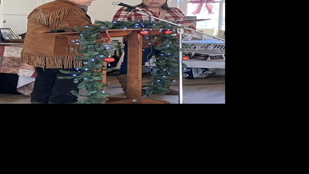 010626_sn_Mt. Zion Church celebration.jpg