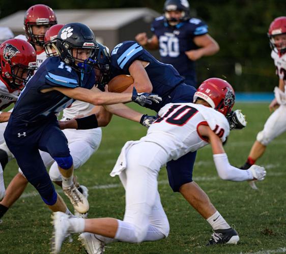 SalemFootballvsDexter2019(101of160).jpg