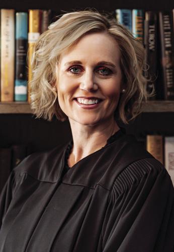 Seay presented Women s Justice Award from Missouri Lawyers Media News