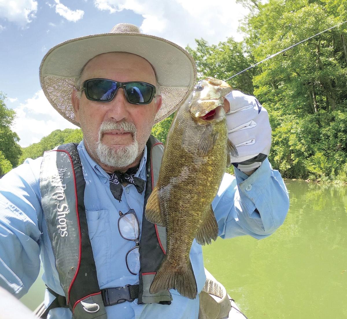 How to Catch Cruising Bass - Clear Water Smallmouth Bass Tactics