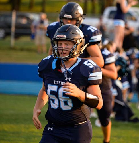 SalemFootballvsDexter2019(45of160).jpg