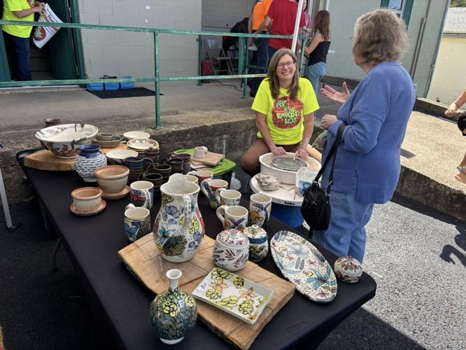 111125_sn_Arts Council-Pottery.jpg