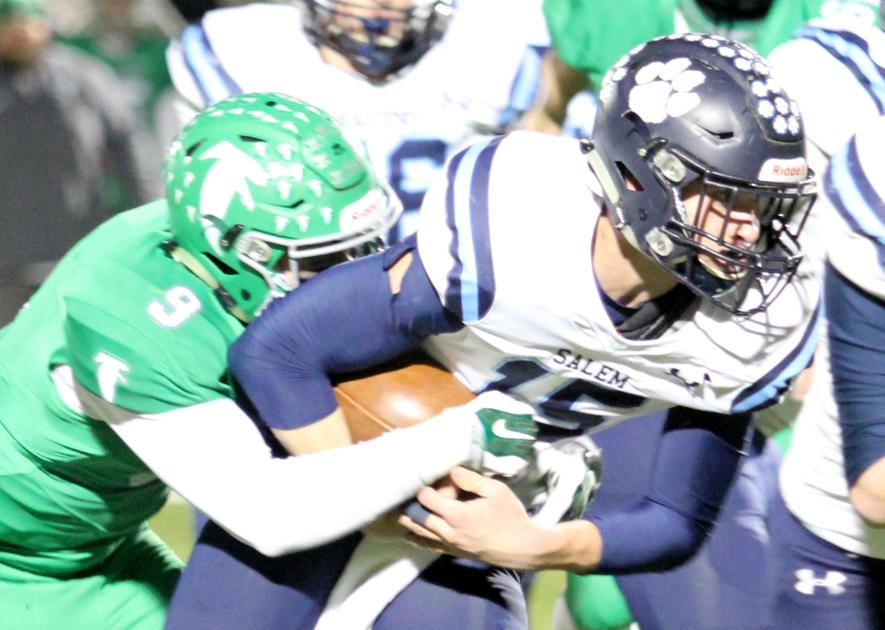 Football Salem Ends Season With 48 0 Loss To No 1 Blair Oaks