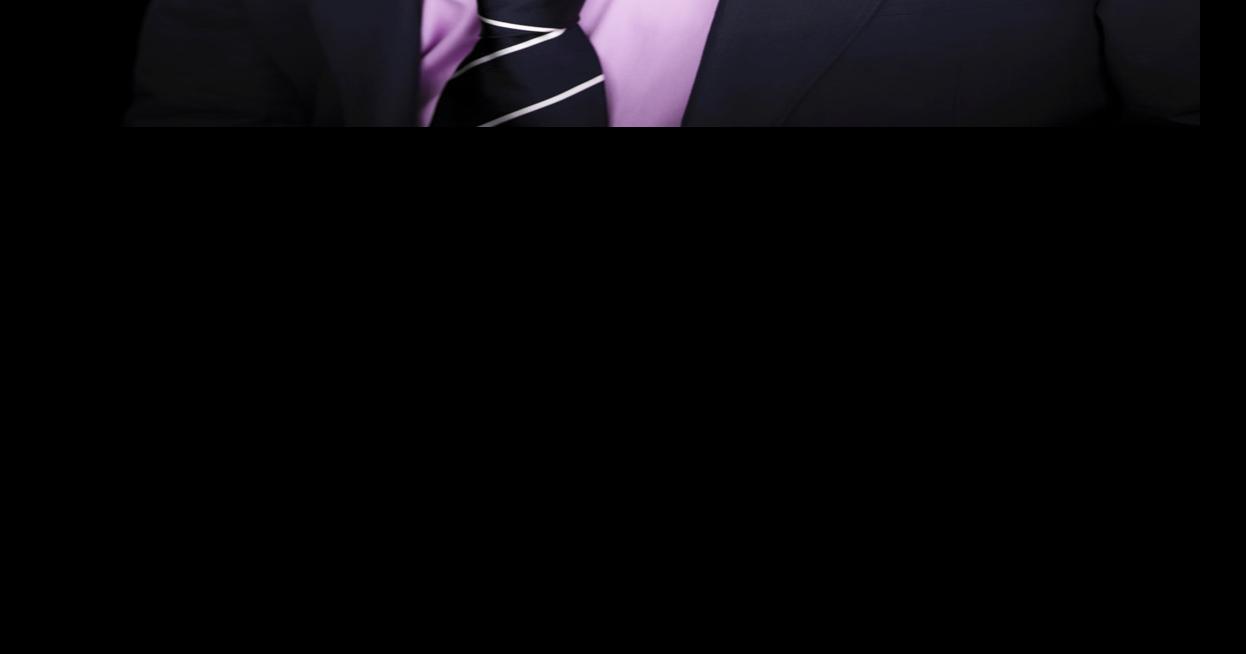 Legendary Crooner Johnny Mathis Delights Fans at Wolftrap