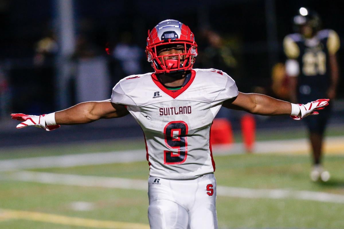 Suitland Holds Off Northwestern 14 8 Sports Thesentinel Com
