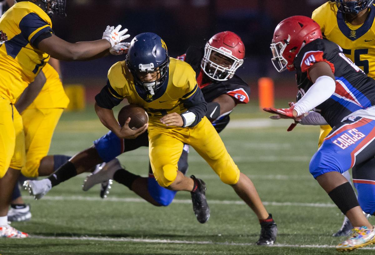 With Rushing Duo Eagles Take Down Riverdale Baptist Sports Thesentinel Com