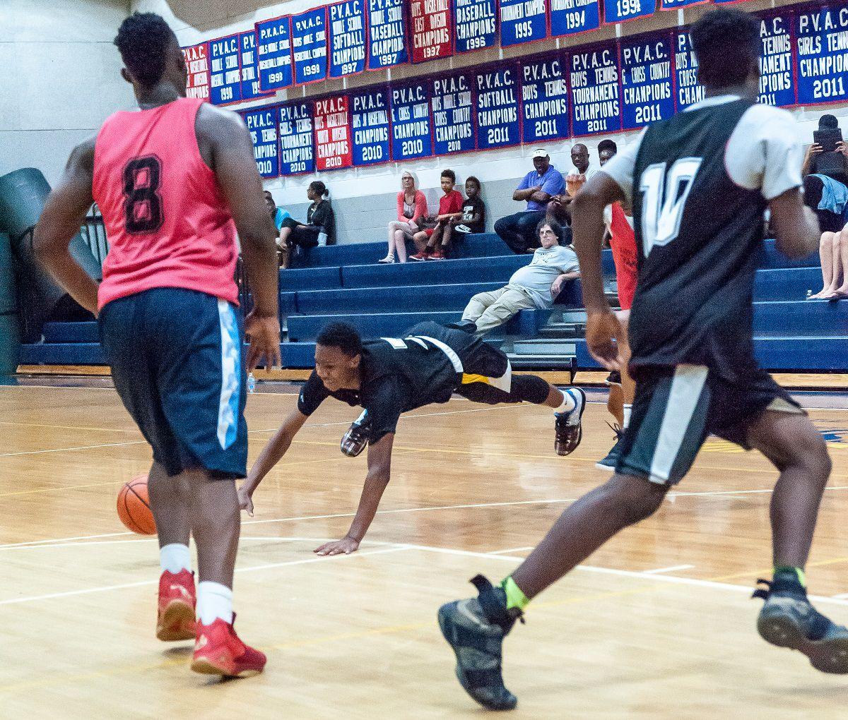 Springbrook Tops Good Counsel In Hoops Sports Thesentinel Com