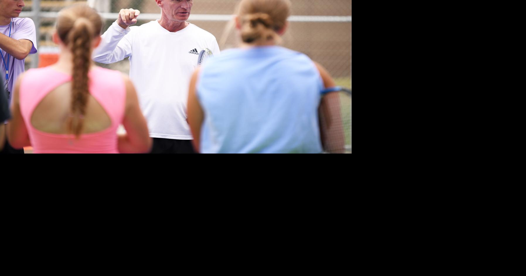 Broncs tennis competes in Casper tournament