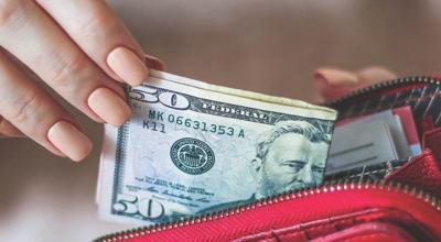 Campbell County School District to offer $300 incentive for ...