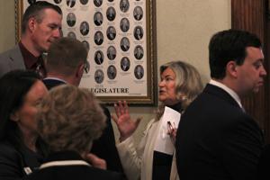 Lummis touts One Big Beautiful Bill, digital assets in address to state lawmakers