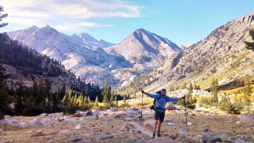 are dogs allowed on the pacific crest trail