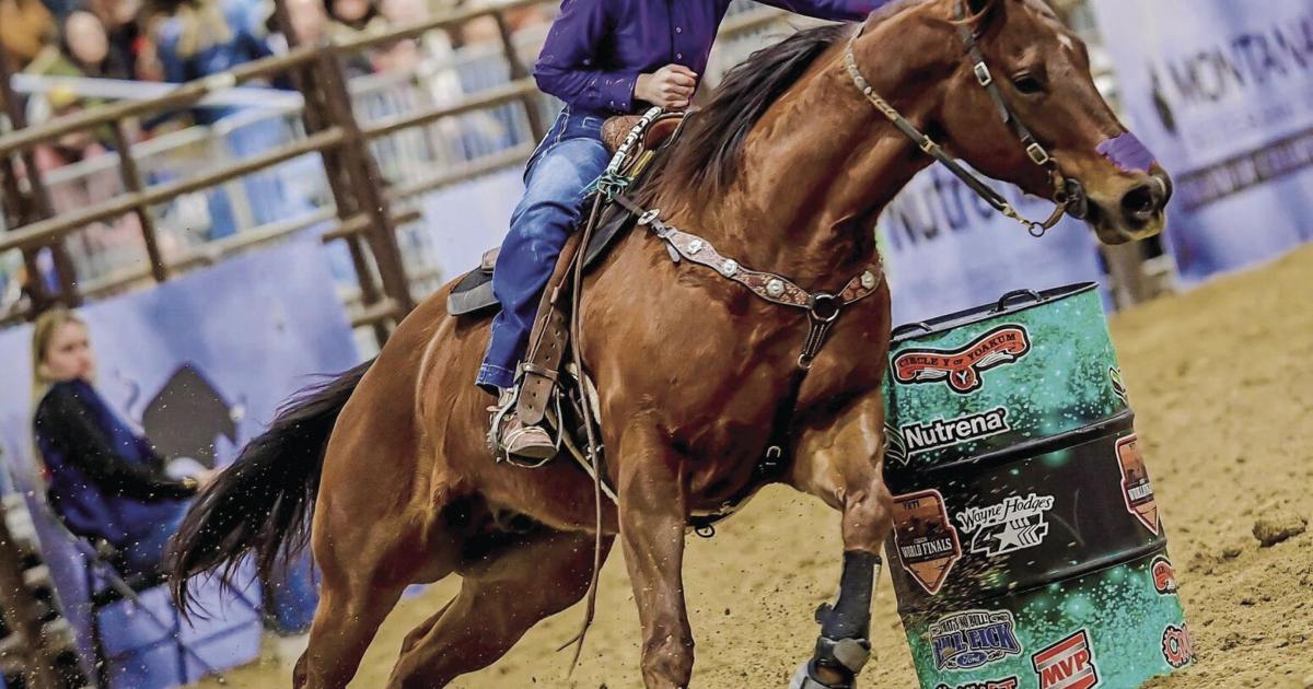 Barrel Racing Randy Sullivan Olson places second in barrel racing in Junior National Finals Rodeo ...