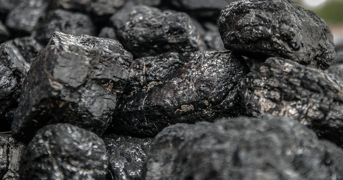 Bill to repeal Wyoming's 'woke yoke' carbon mandate passes committee