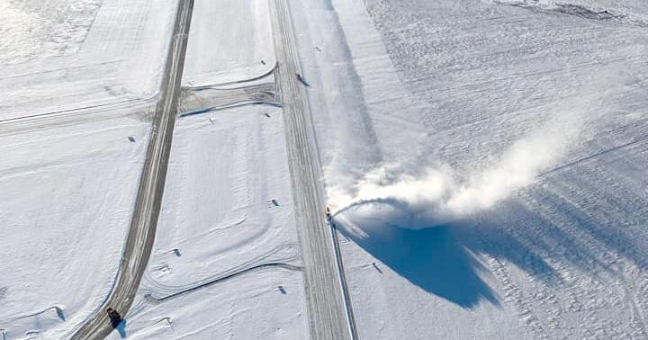 County commission approves two airport vehicle purchases